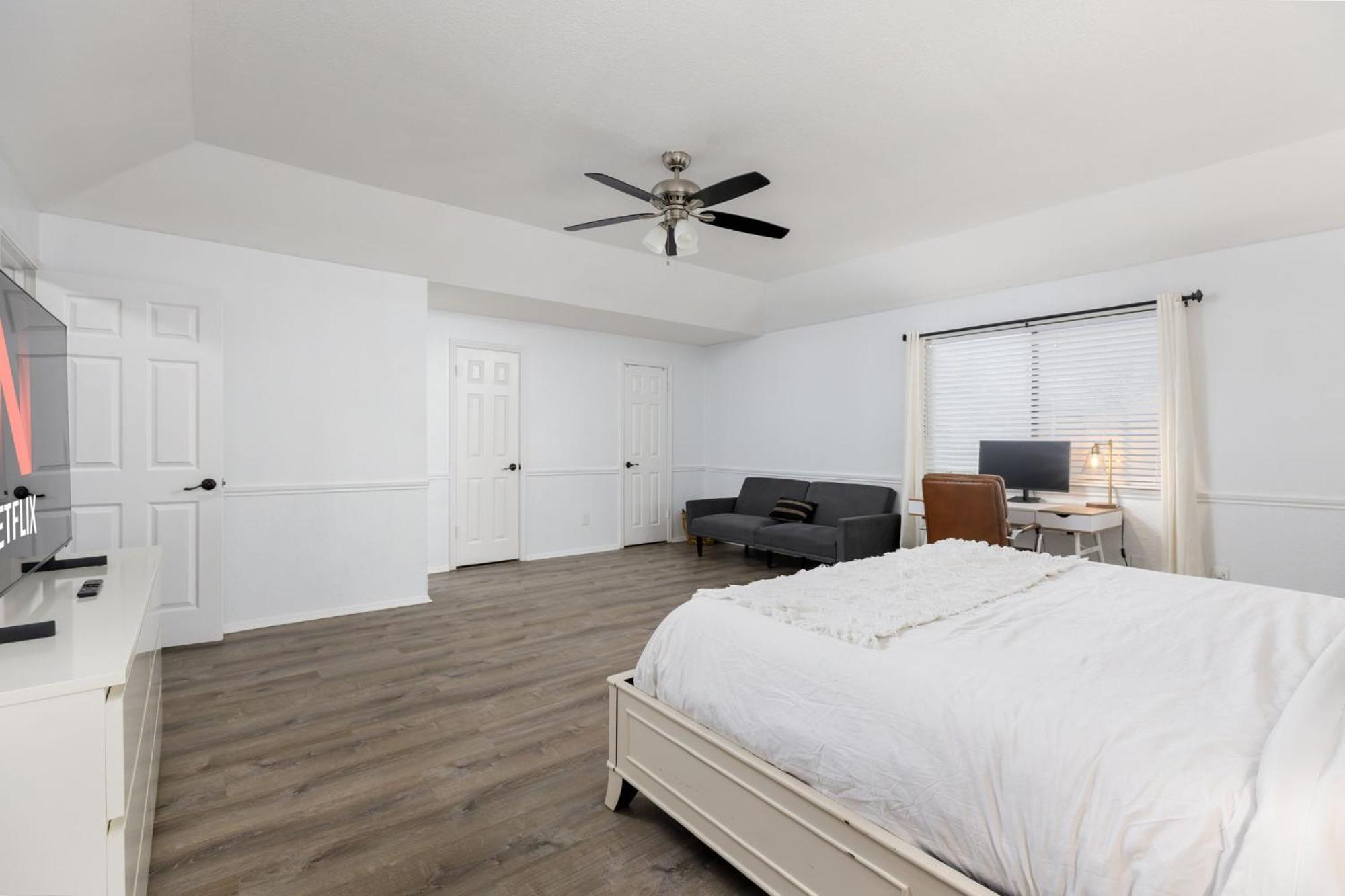 Timeless-Texas-Inn - Heated Pool Oasis & Lux Vibe Round Rock Εξωτερικό φωτογραφία