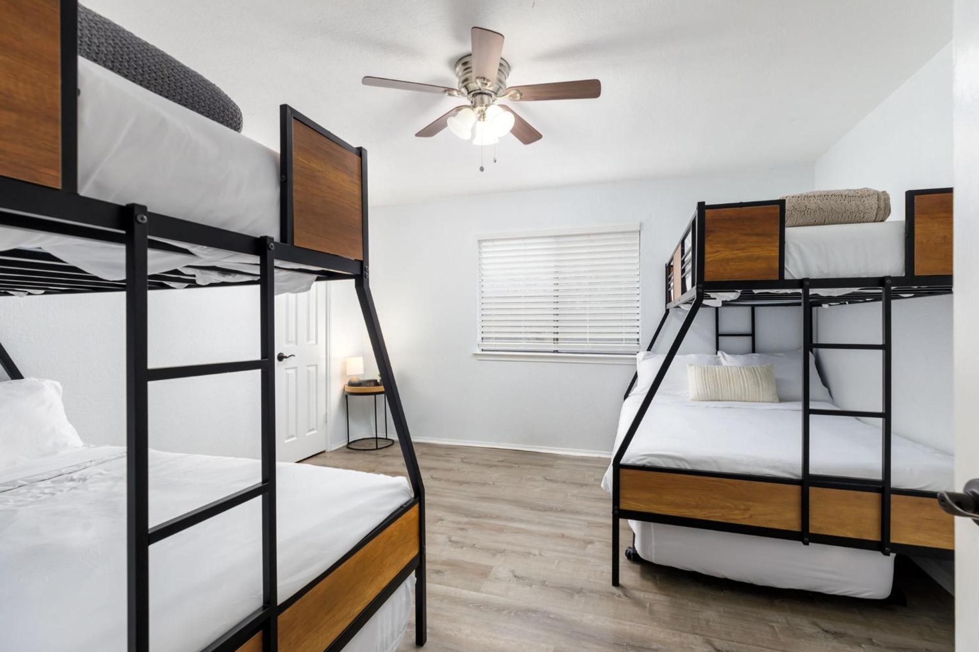 Timeless-Texas-Inn - Heated Pool Oasis & Lux Vibe Round Rock Εξωτερικό φωτογραφία